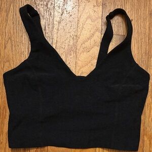 Beyond Yoga Black crop top